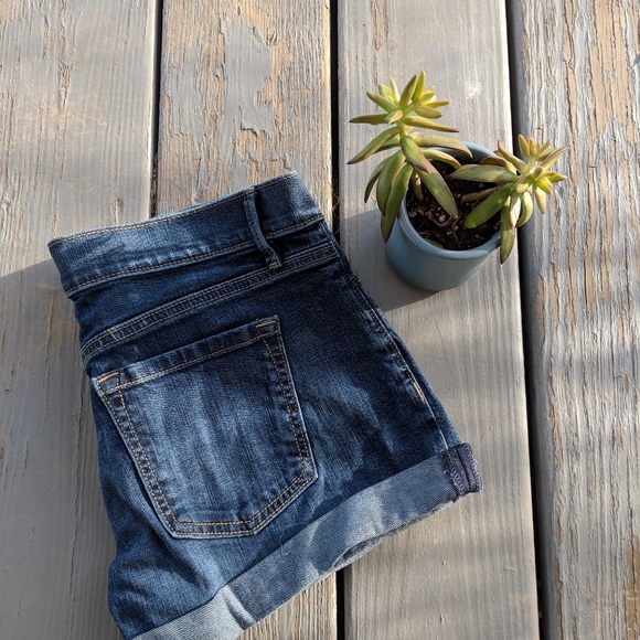 NWOT Loft Shorts - Picture 3 of 3